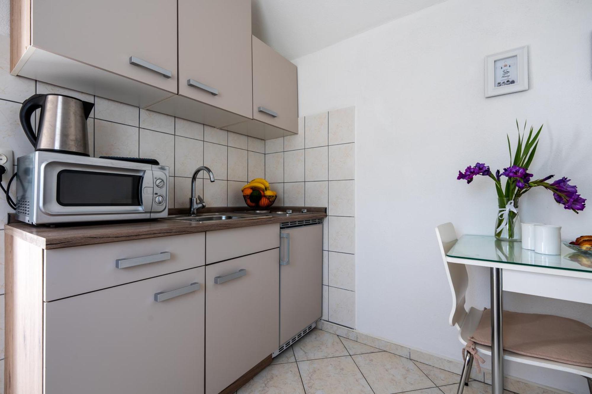 Apartmani Livaja Plano Bagian luar foto